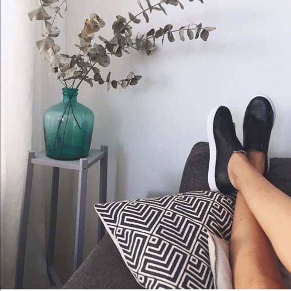 Genuine Leather Slip On Laceless Loafer Sneakers - Picture 2 of 6